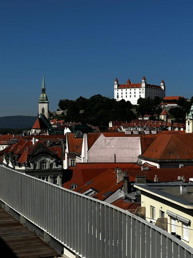 Appartamento Luxury Penthouse At The Historical Centre With Free Parking Bratislava Esterno foto