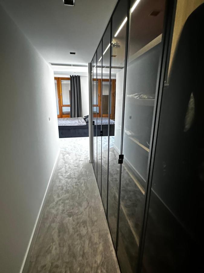 Appartamento Luxury Penthouse At The Historical Centre With Free Parking Bratislava Esterno foto
