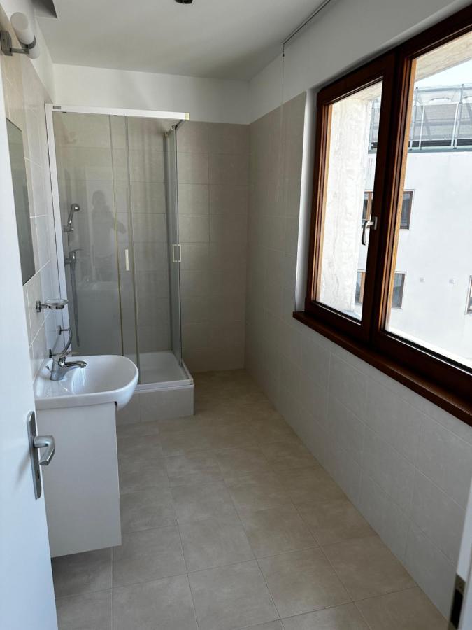 Appartamento Luxury Penthouse At The Historical Centre With Free Parking Bratislava Esterno foto