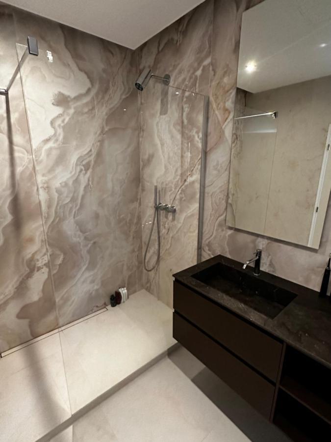 Appartamento Luxury Penthouse At The Historical Centre With Free Parking Bratislava Esterno foto